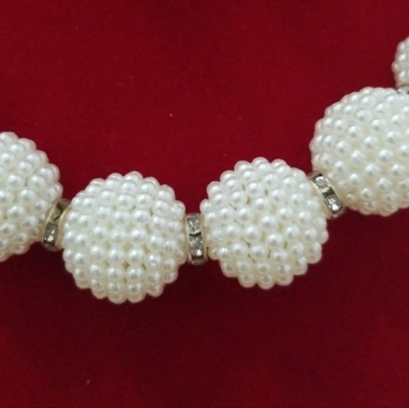 Fashion Jewelry Necklace Earring Set - Picture 3 of 4